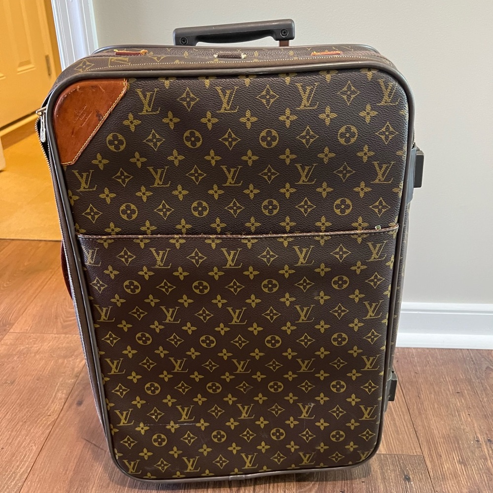 Vintage LOUIS VUITTON Monogram Pegase
45 Suitcase